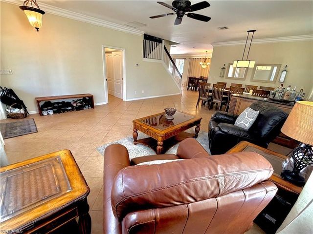 8364 Laurel Lakes BLVD, Naples, FL 34119