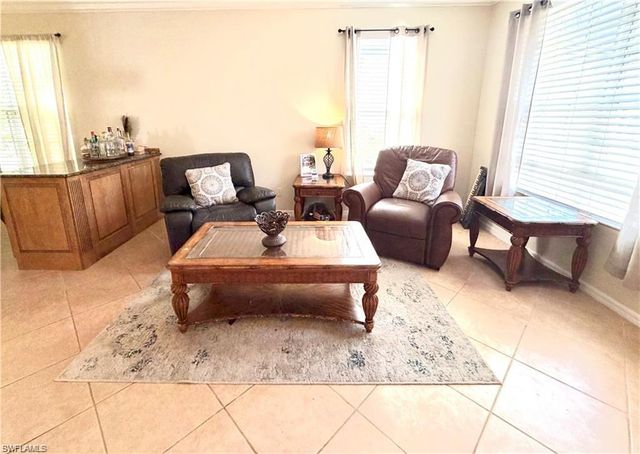 8364 Laurel Lakes BLVD, Naples, FL 34119