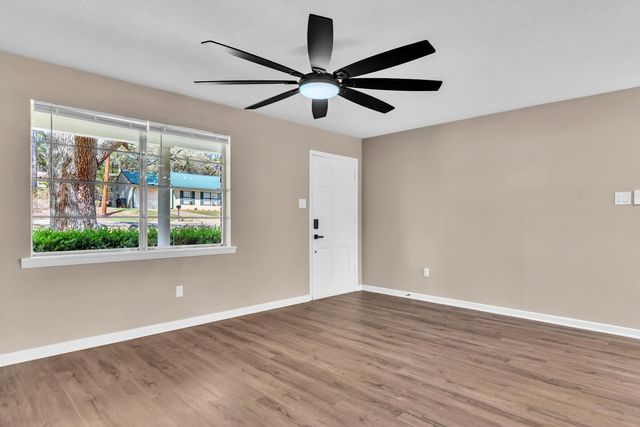 310 Solti, Longview, TX 75605