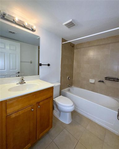 22441 SW 88th Place 201-5, Cutler Bay, FL 33190