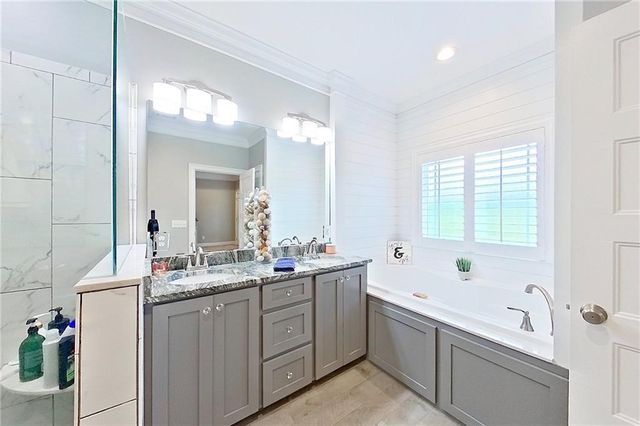 1296 N River Oaks Drive, Blackshear, GA 31516