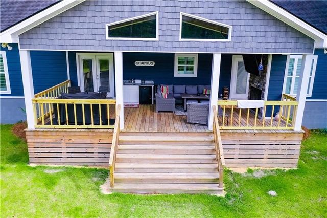 1296 N River Oaks Drive, Blackshear, GA 31516