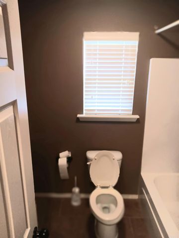18 Bracey Cir, Little Rock, AR 72204