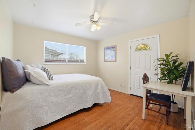 230 Adele Ave, Rohnert Park, CA 94928