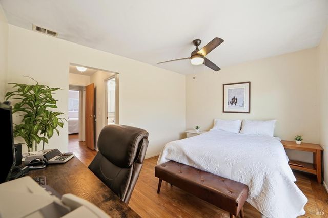 230 Adele Ave, Rohnert Park, CA 94928