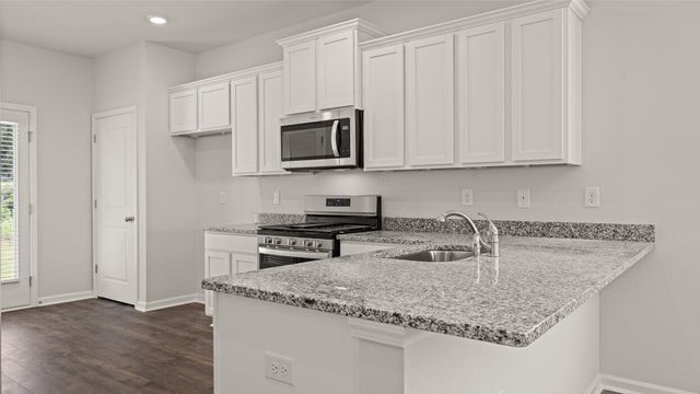 807 Feldspar Manor, Graniteville, SC 29829