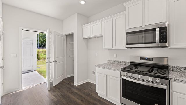 807 Feldspar Manor, Graniteville, SC 29829