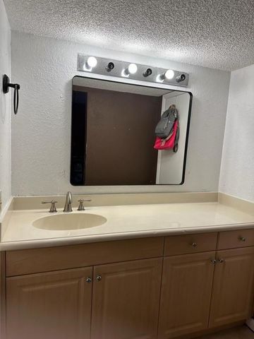 455 NW 68th Avenue 702, Plantation, FL 33317