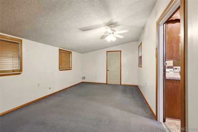 73645 Cyclone Circle, Wagoner, OK 74467