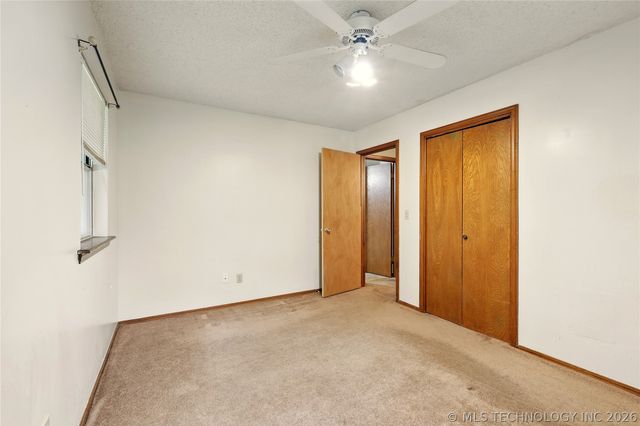 73645 Cyclone Circle, Wagoner, OK 74467