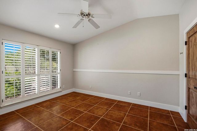 145 Valley Home, Comfort, TX 78013