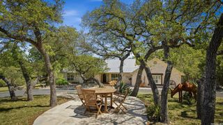 145 Valley Home, Comfort, TX 78013