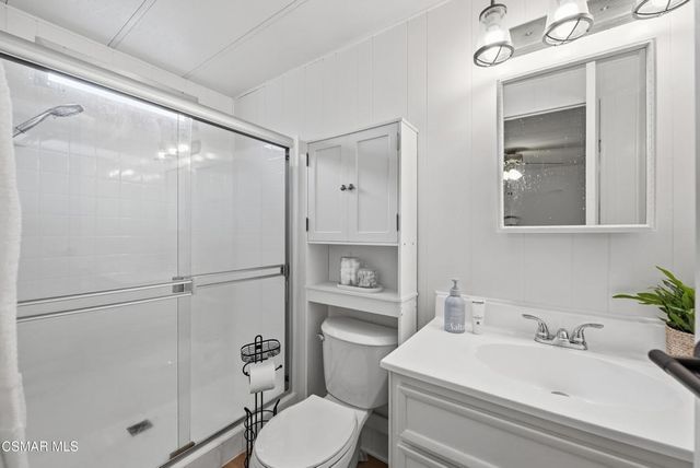 24 La Encina, Newbury Park, CA 91320