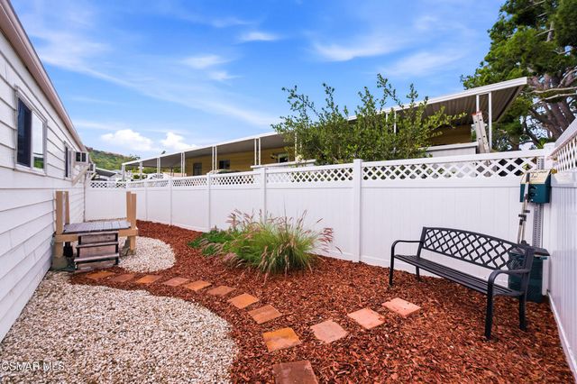 24 La Encina, Newbury Park, CA 91320