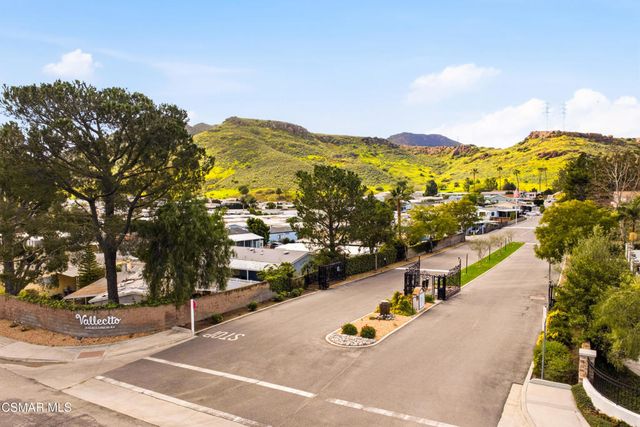 24 La Encina, Newbury Park, CA 91320