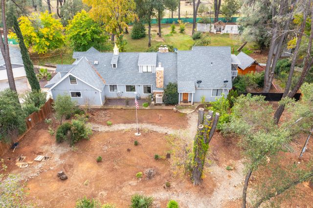 6188 Happy Valley Road, Anderson, CA 96007