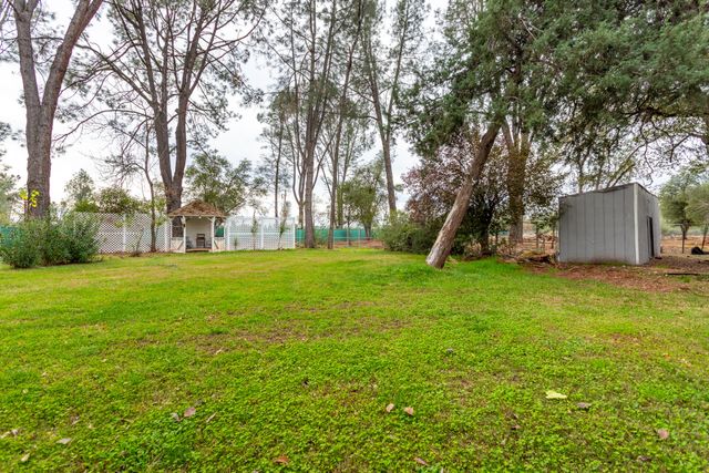 6188 Happy Valley Road, Anderson, CA 96007