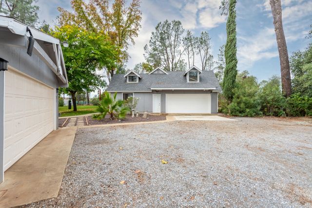 6188 Happy Valley Road, Anderson, CA 96007