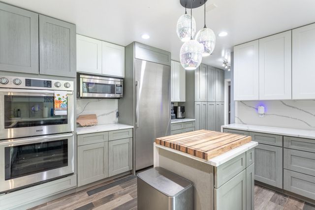 6188 Happy Valley Road, Anderson, CA 96007