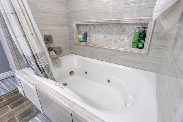 6188 Happy Valley Road, Anderson, CA 96007