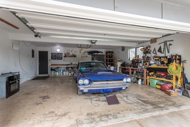 6188 Happy Valley Road, Anderson, CA 96007