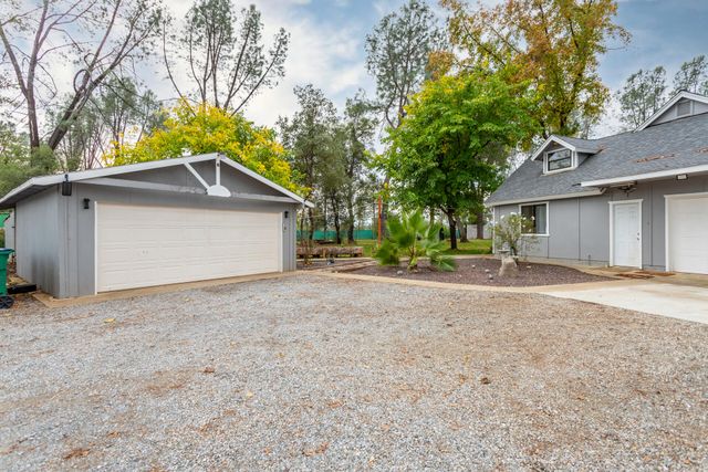 6188 Happy Valley Road, Anderson, CA 96007