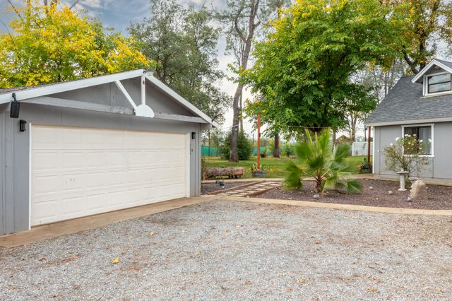 6188 Happy Valley Road, Anderson, CA 96007