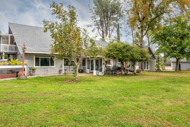 6188 Happy Valley Road, Anderson, CA 96007