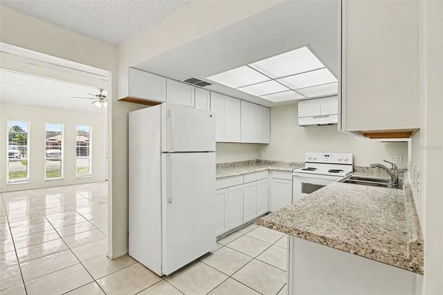 136 W CEDARWOOD CIRCLE, Kissimmee, FL 34743