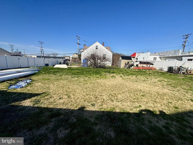 OAKWOOD RD, Baltimore, MD 21222