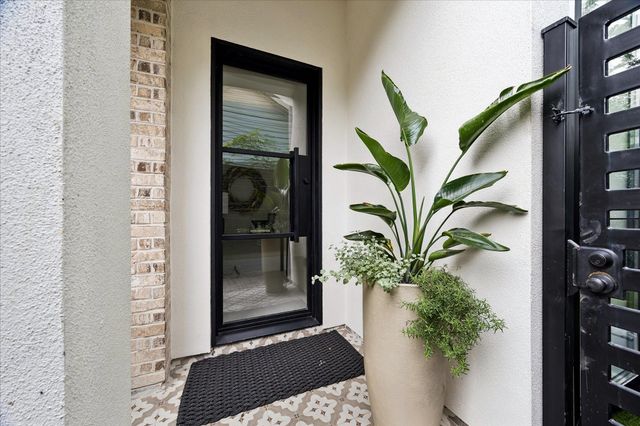 3711 University Boulevard, Southside Place, TX 77005