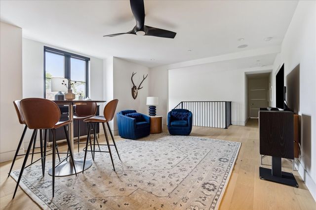 3711 University Boulevard, Southside Place, TX 77005
