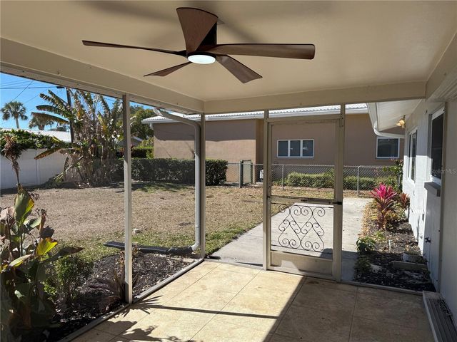 2077 ENVOY COURT, Clearwater, FL 33764