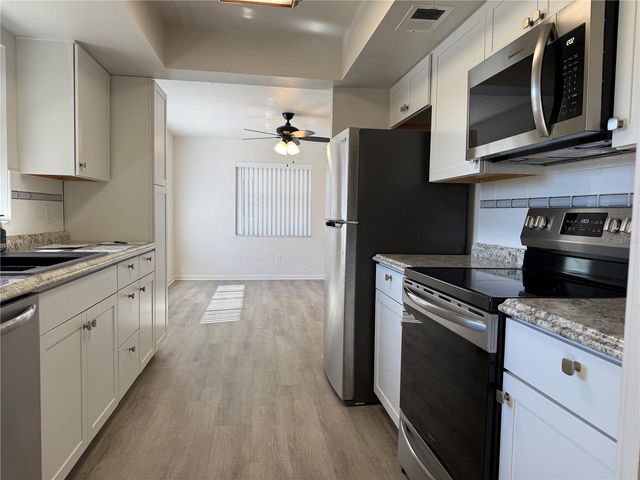 2077 ENVOY COURT, Clearwater, FL 33764