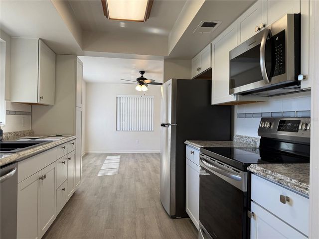 2077 ENVOY COURT, Clearwater, FL 33764