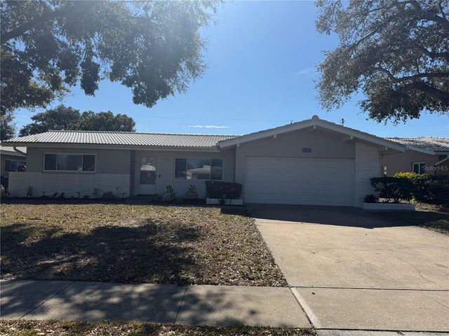 2077 ENVOY COURT, Clearwater, FL 33764