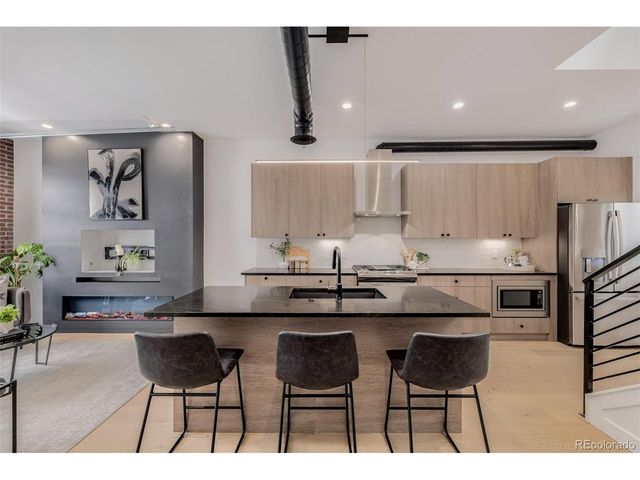 1242 Yates St U2, Denver, CO 80204