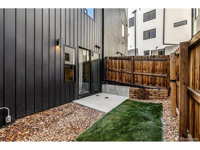 1242 Yates St U2, Denver, CO 80204