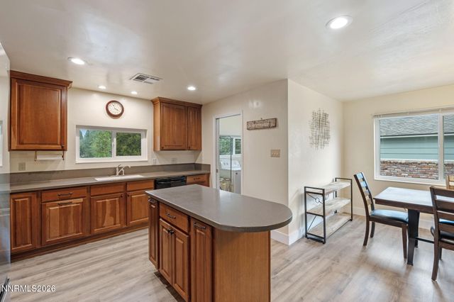 2490 W Moana Lane, Reno, NV 89509