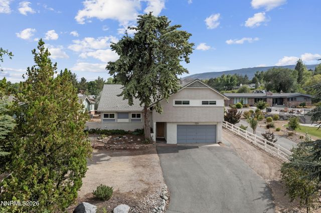 2490 W Moana Lane, Reno, NV 89509