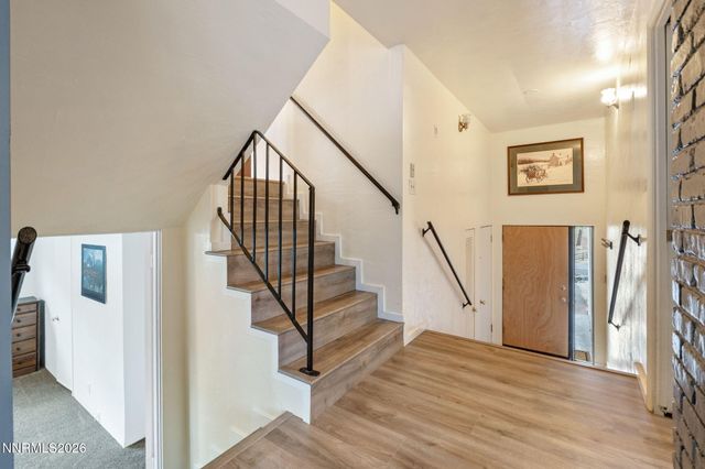 2490 W Moana Lane, Reno, NV 89509