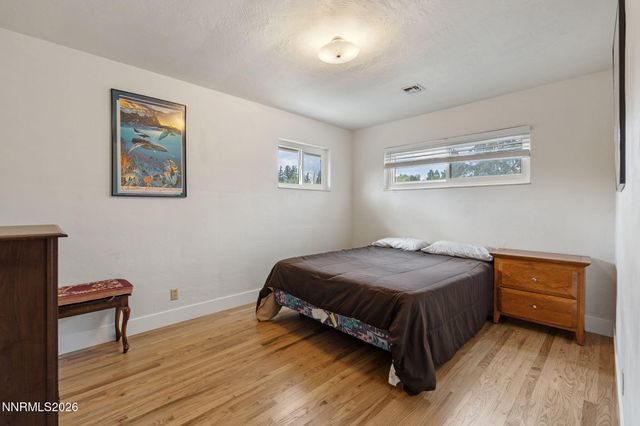 2490 W Moana Lane, Reno, NV 89509