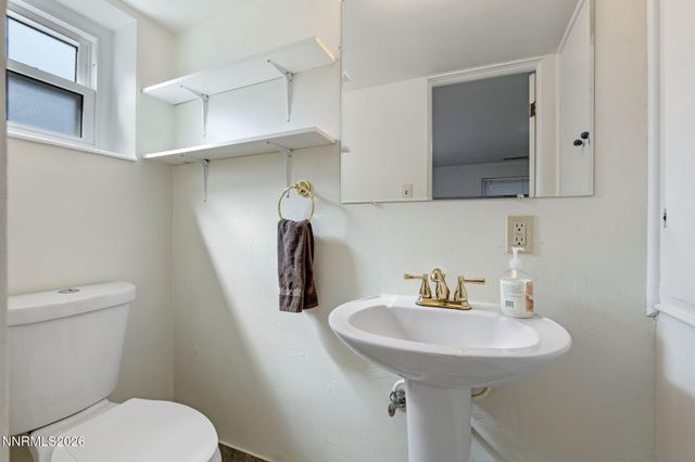 2490 W Moana Lane, Reno, NV 89509