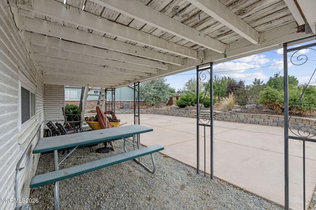 2490 W Moana Lane, Reno, NV 89509