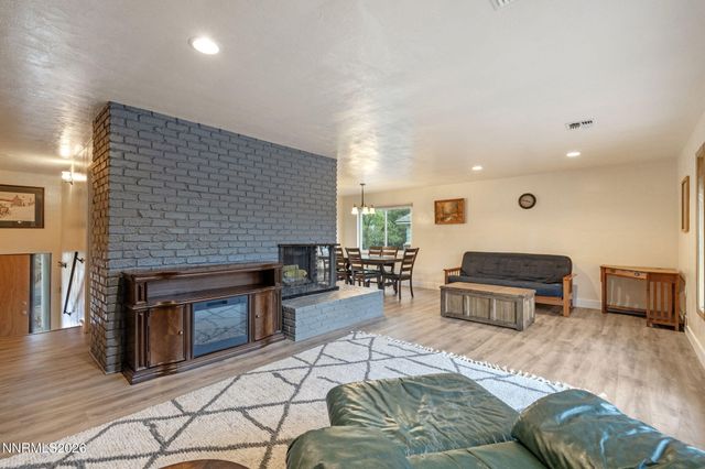2490 W Moana Lane, Reno, NV 89509
