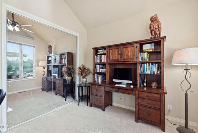 61927 Fall Creek Loop, Bend, OR 97702
