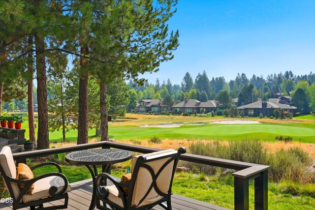 61927 Fall Creek Loop, Bend, OR 97702