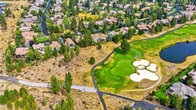 61927 Fall Creek Loop, Bend, OR 97702