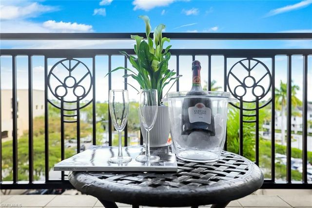 9123 Strada PL 7309, Naples, FL 34108