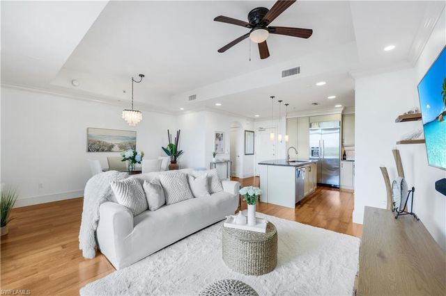 9123 Strada PL 7309, Naples, FL 34108